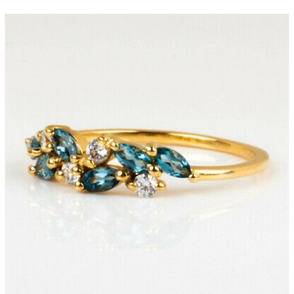 New 18k gold plated 💍 diamond ring - Picture 2 of 6